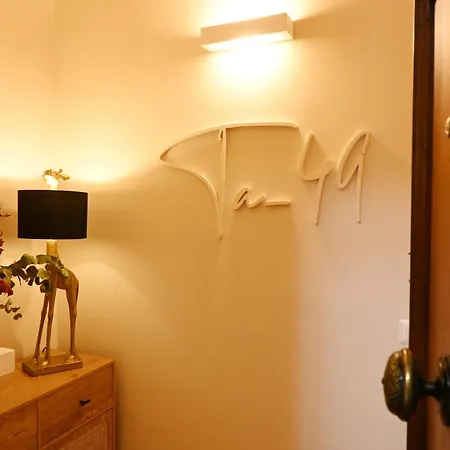 Oda ve Kahvaltı Ta-49 Bed E Breakfast Napoli