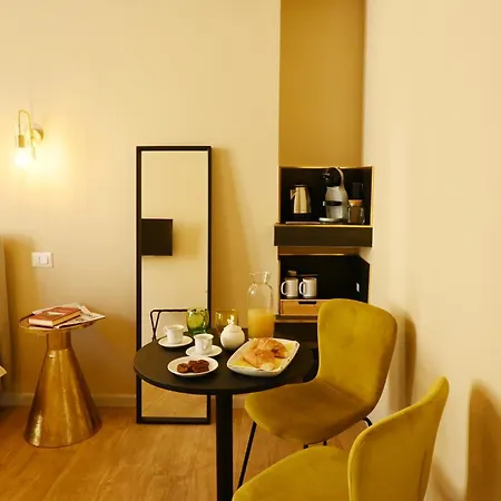 לינה וארוחת בוקר Ta-49 Bed E Breakfast נאפולי