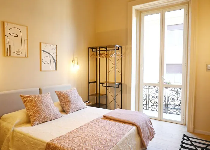 Ta-49 Bed E Breakfast Bed & Breakfast Napoli