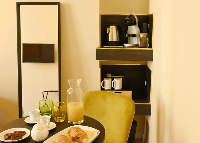 Ta-49 Bed E Breakfast Napoli