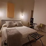 Ta-49 Bed E Breakfast Oda ve Kahvaltı 4*
