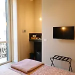 Ta-49 Bed E Breakfast Oda ve Kahvaltı