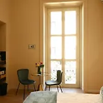 Ta-49 Bed E Breakfast Napoli