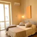 Ta-49 Bed E Breakfast Oda ve Kahvaltı Napoli